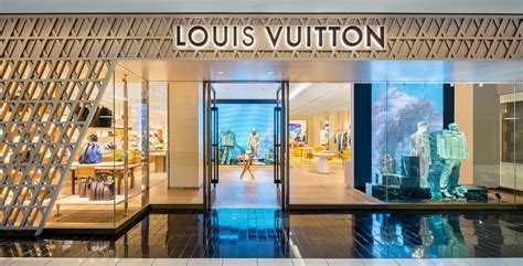 louis vuitton vernis houston fake|Louis Vuitton Houston galleria tx.